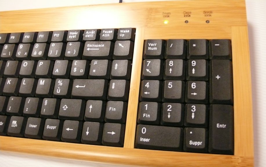 clavier bambou